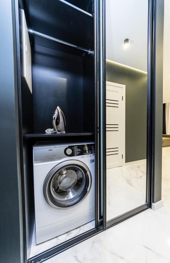 Seven: New With Designer Renovation On Dnipro Embankment Apartment *